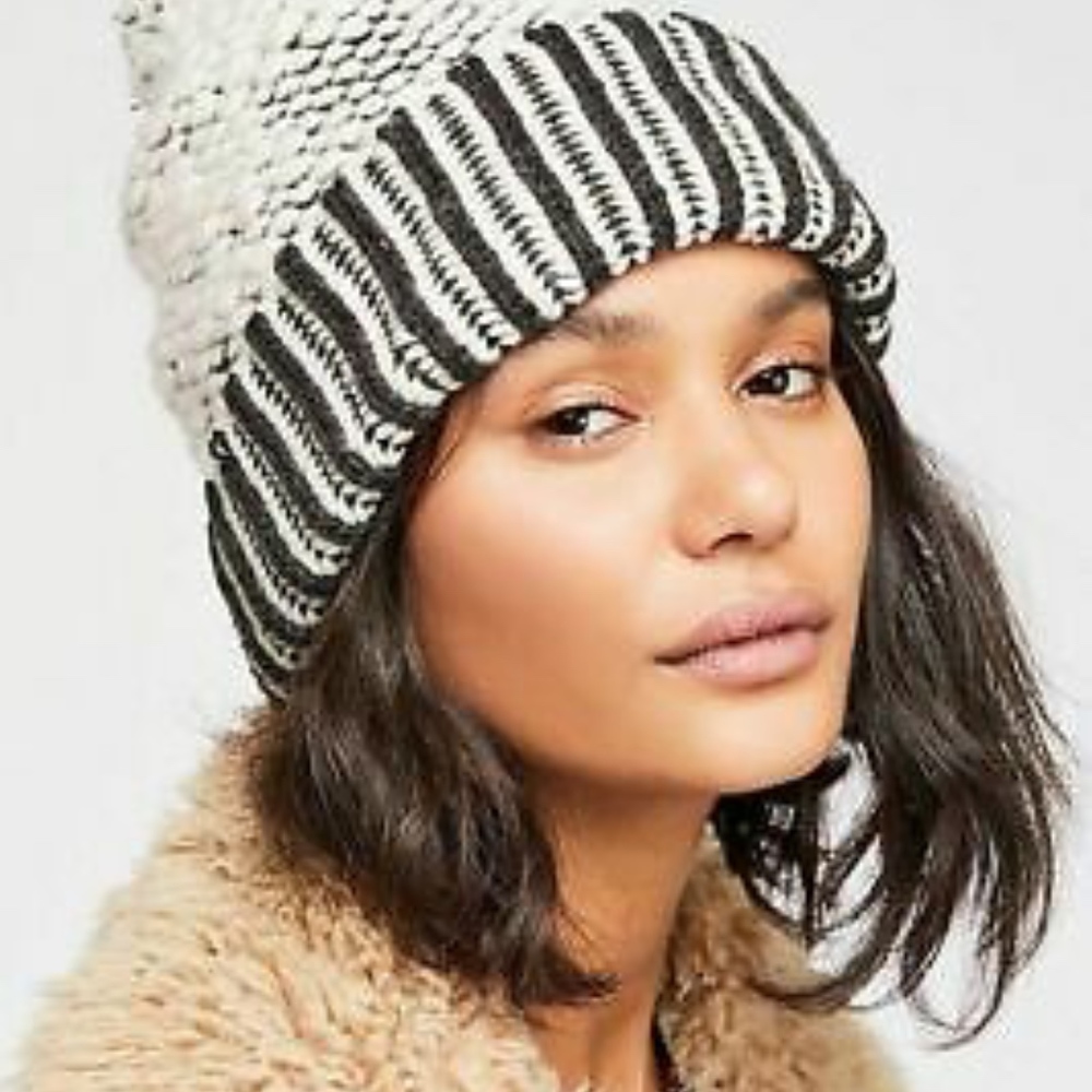 Free People River Locks Knubby Pom Pom Beanie Hat